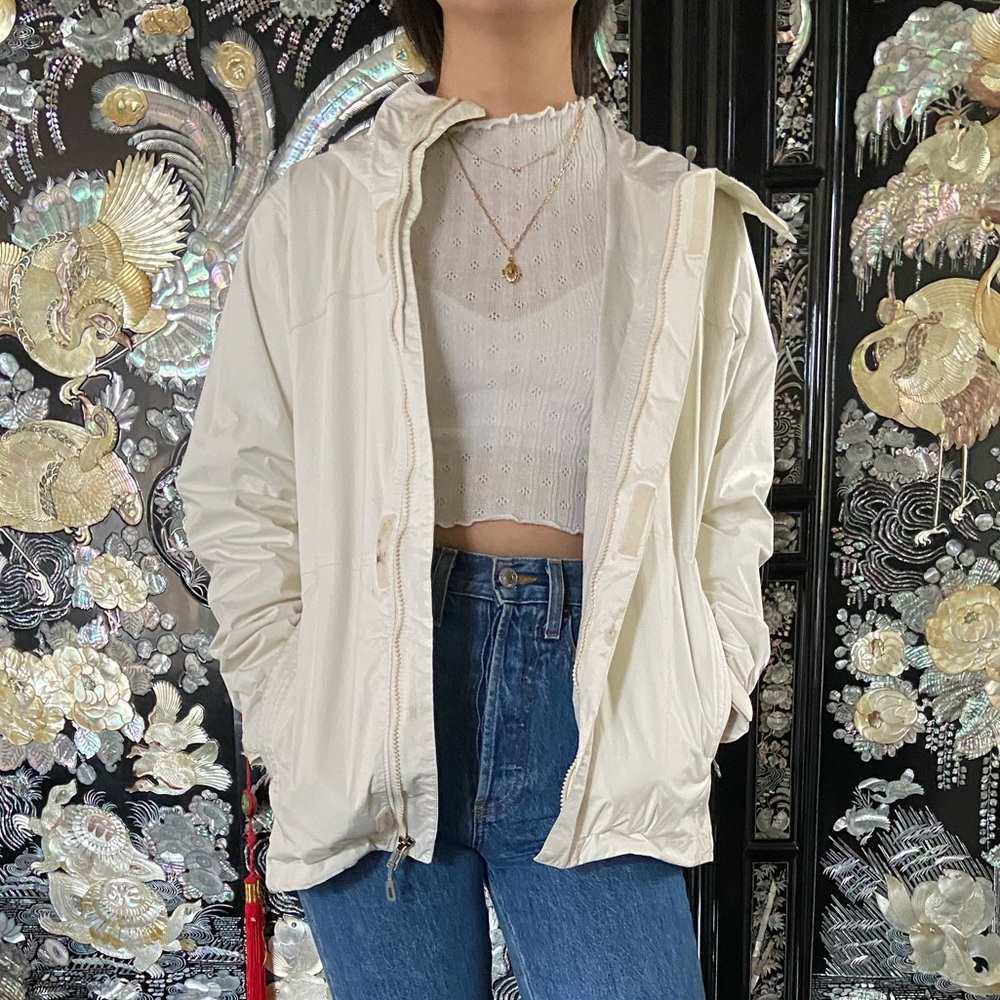 Patagonia windbreaker